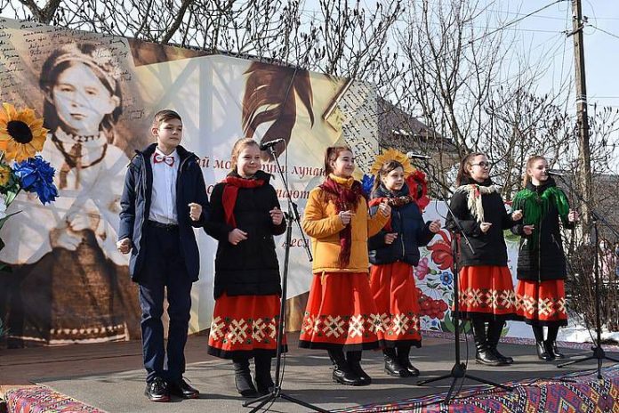 У Новограді-Волинському  врочисто відзначили 150-річчя з дня народження Лесі Українки