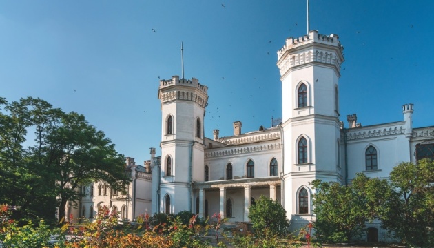 Харківська ОДА хоче включити до «Великої реставрації» музей Сковороди і Шарівський…