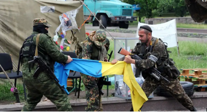 Росія вигадала, як заборонити українську державну символіку на окупованих територіях