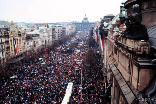 32 роки тому почалося падіння тоталітарного режиму в Чехословаччині