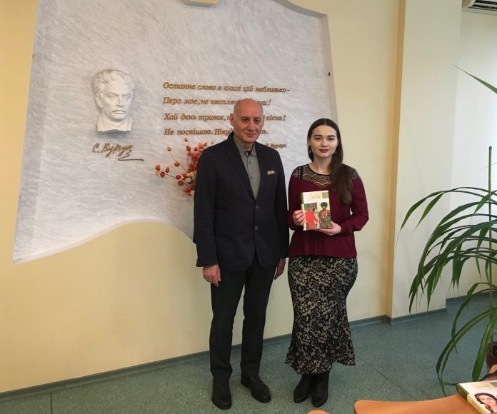 В Узбекистані вийшла книга відомого українського письменника Григорія Гусейнова