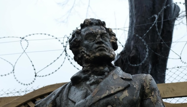 В Україні торік знесли 28 пам’ятників Пушкіну і чотири — Суворову