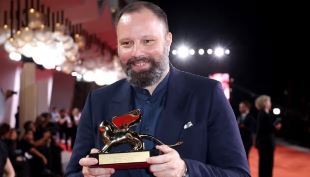 Фільм Лантімоса «Бідолахи» отримав головний приз Венеціанського кінофестивалю